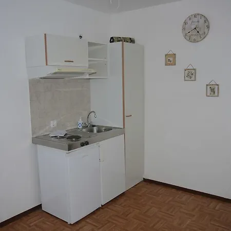 Gasthuis Anita 3*